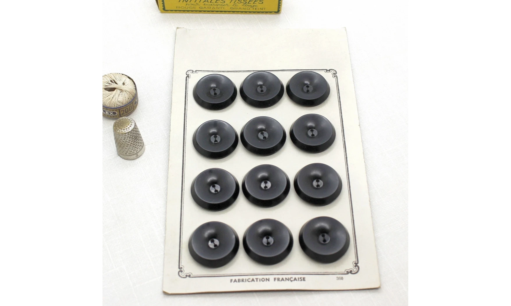 Carte 12 boutons / 27mm / Noir