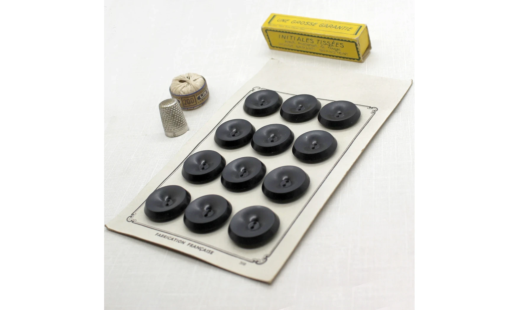Carte 12 boutons / 27mm / Noir