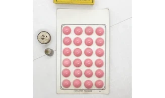 Carte 24 boutons / 18mm / Rose