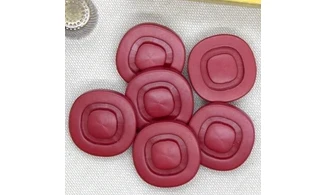 6 boutons / 25MM / Rouge