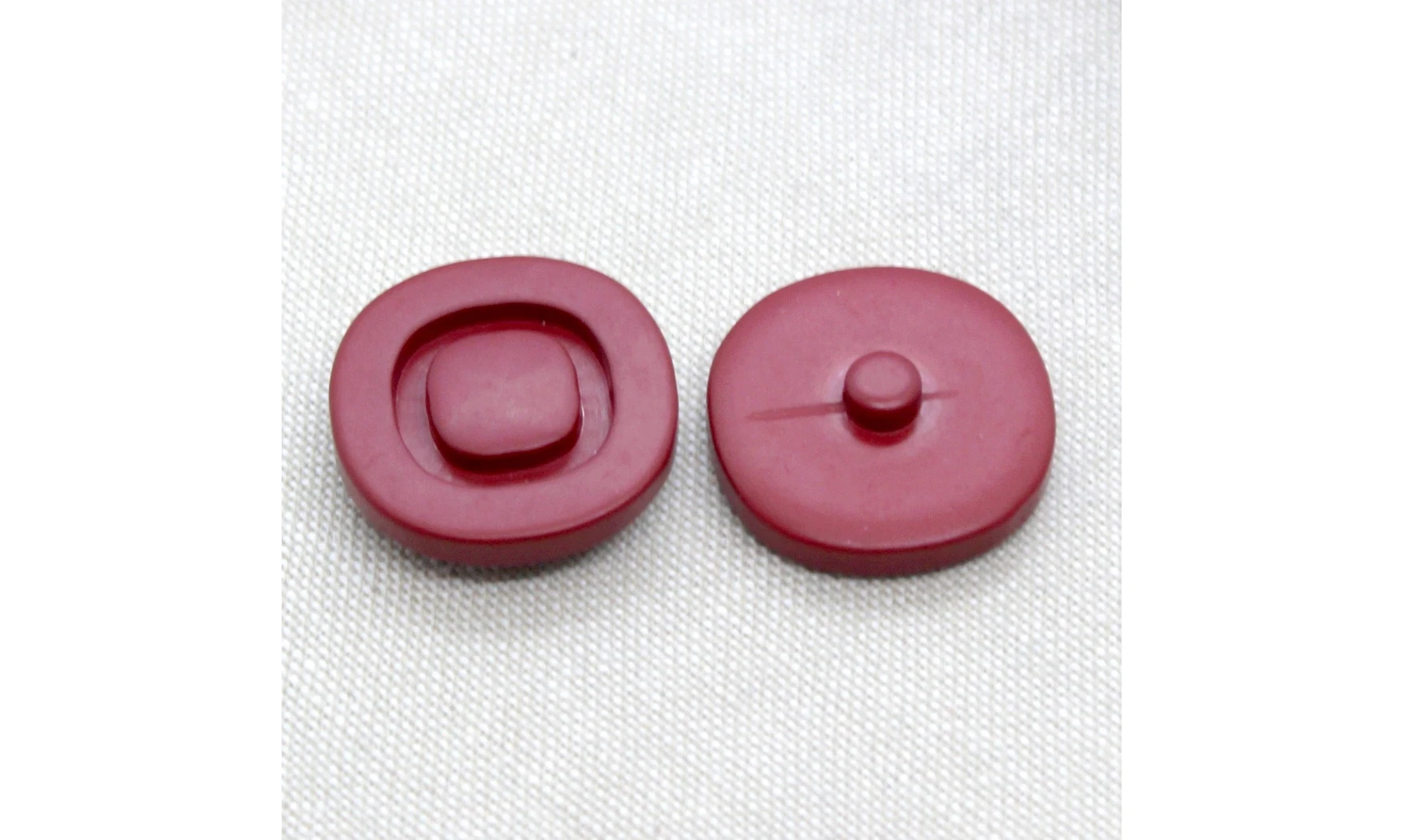 6 boutons / 25MM / Rouge