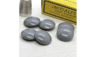 6 boutons / 19MM / Gris bombé