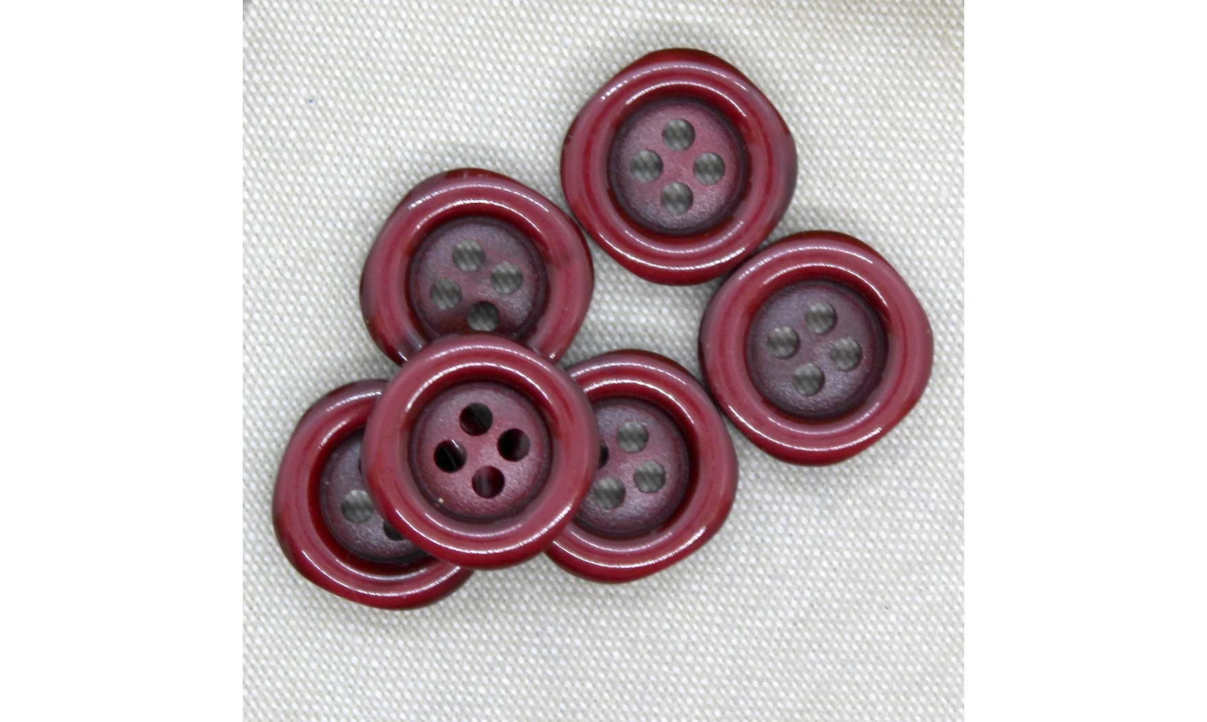 Vintage Button 085c