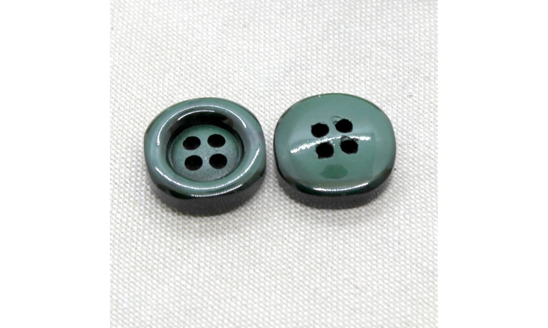 Vintage Button 088C