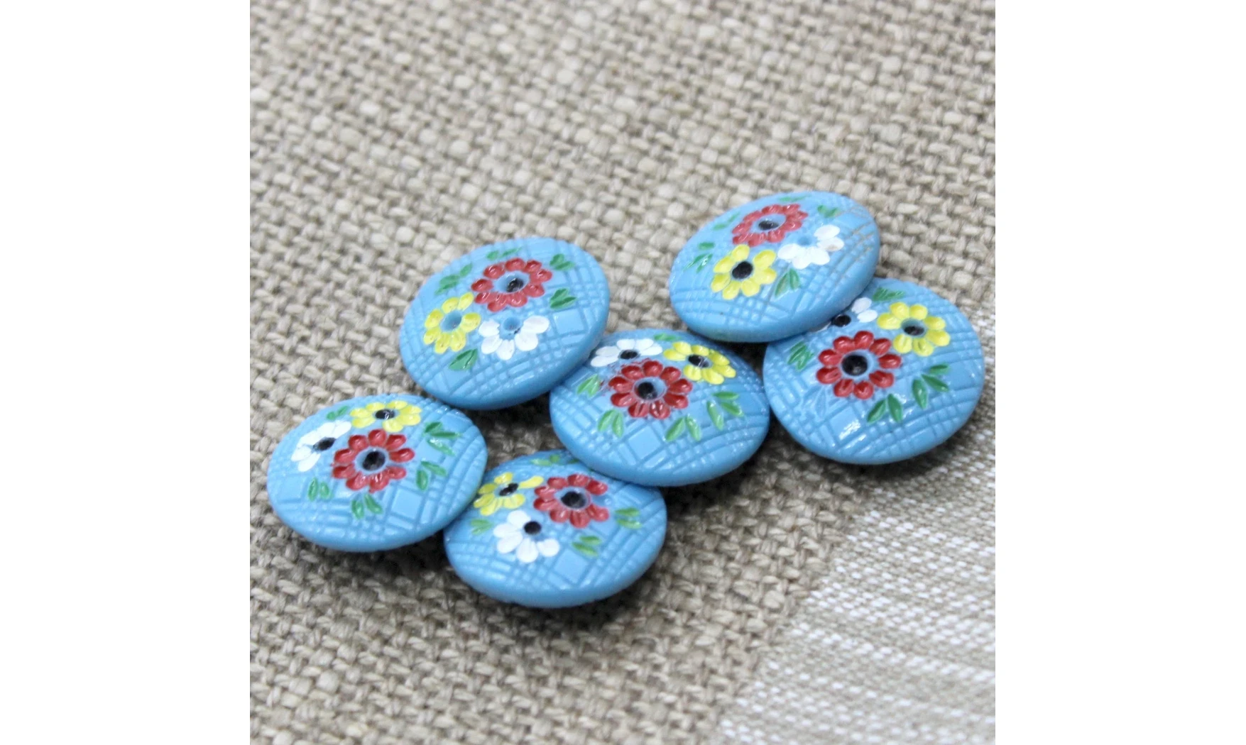 Vintage Button 009E